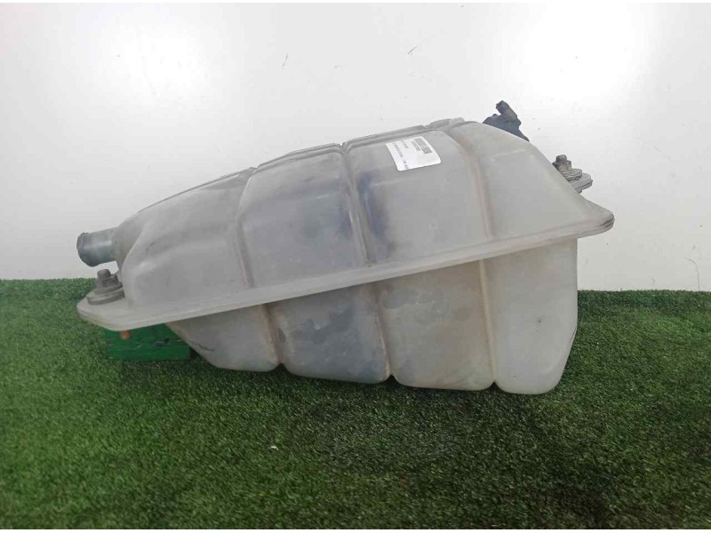 Recambio de deposito expansion para iveco supercargo (ml) 5.9 diesel referencia OEM IAM 98426669  