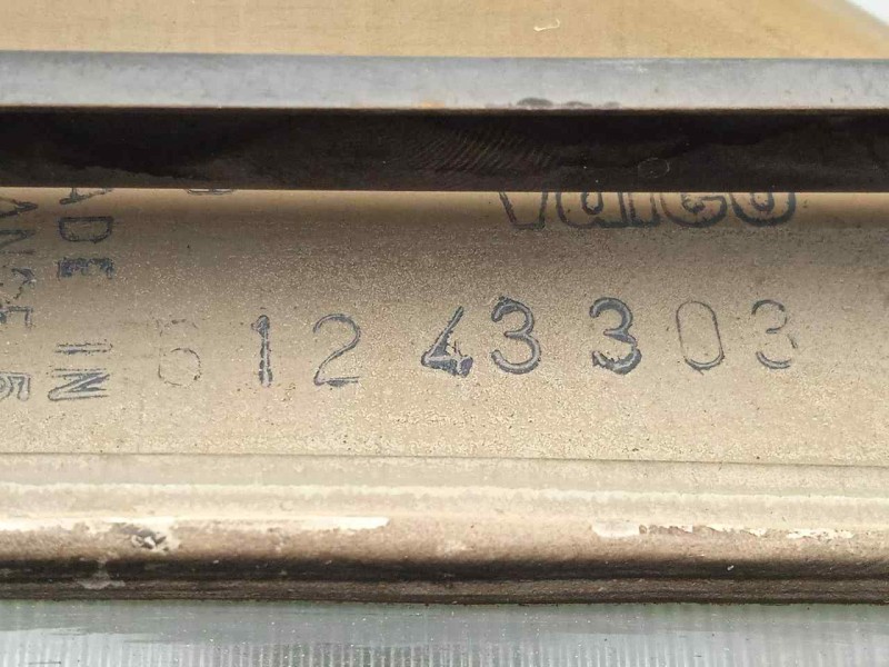 Recambio de faro derecho para iveco serie mk 6.1 diesel referencia OEM IAM 61243303 AMBOS.LADOS 