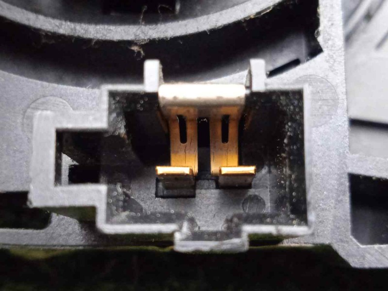 Recambio de anillo airbag para dacia sandero 1.5 dci diesel cat referencia OEM IAM 8200792584  