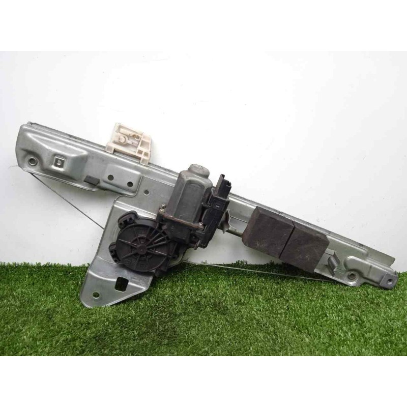 Recambio de elevalunas trasero derecho para renault megane ii classic berlina 1.9 dci diesel referencia OEM IAM  MEGANE.2 - ELEC