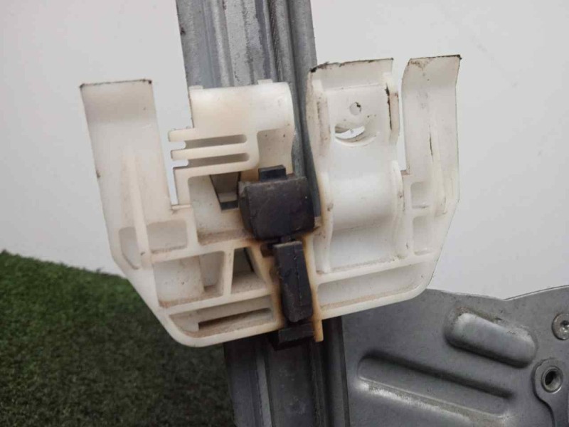 Recambio de elevalunas trasero derecho para peugeot 206 berlina 1.9 diesel referencia OEM IAM  ELECTRICO CON.MOTOR