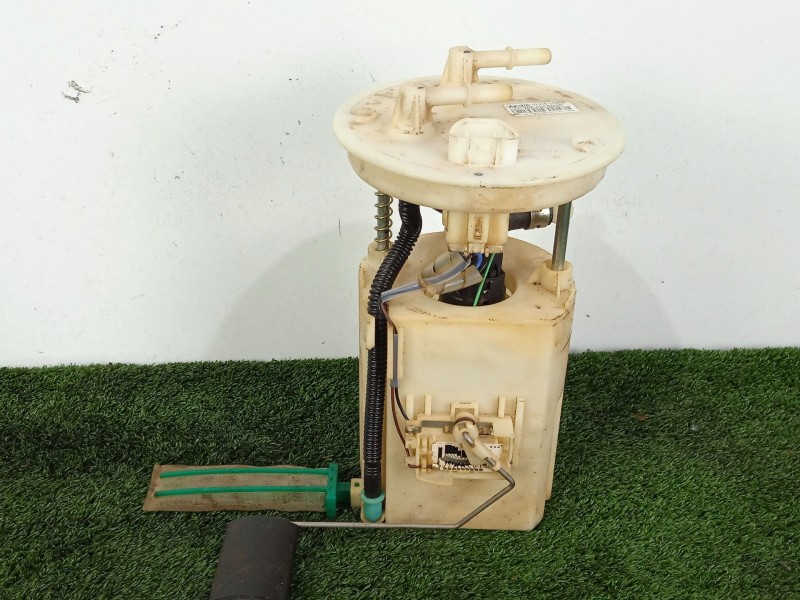 Recambio de aforador para kia carens (un) 2.0 crdi referencia OEM IAM 311101D200  