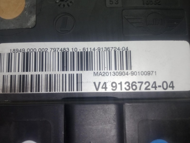 Recambio de caja reles / fusibles para mini mini countryman (r60) one d referencia OEM IAM 913672404  