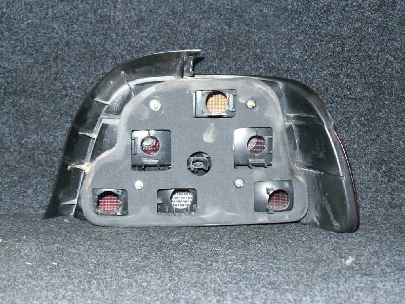 Recambio de piloto trasero izquierdo para bmw serie 5 berlina (e39) 3.0 24v turbodiesel cat referencia OEM IAM  AMBAR 1.SERIE
