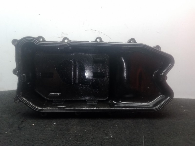 Recambio de carter para iveco daily caja cerrada (2006 =>) 2.3 diesel referencia OEM IAM 504154880  