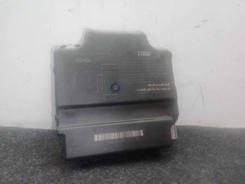 Recambio de centralita airbag para hyundai i30 (gd) 1.4 crdi referencia OEM IAM 95910A6300-A695910300  TRW