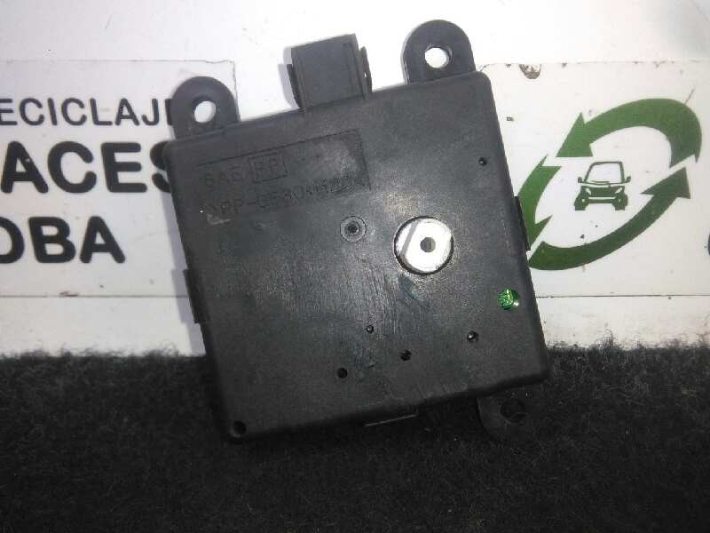 Recambio de motor trampilla calefaccion para renault laguna iii 2.0 dci diesel cat referencia OEM IAM 52410555-A24851A8400001-11