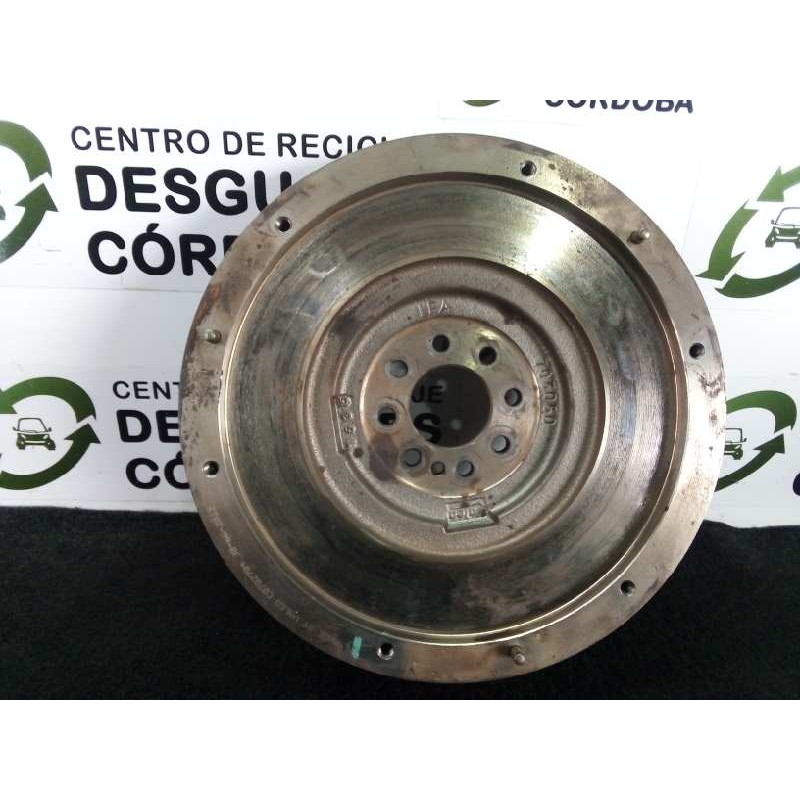 Recambio de volante motor para fiat scudo combi (272) panorama executive l2h1 130 multijet (5 pl.) referencia OEM IAM C0702704-7