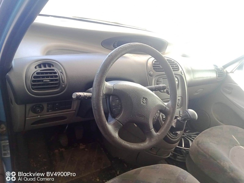 citroën xsara picasso (n68) del año 2002