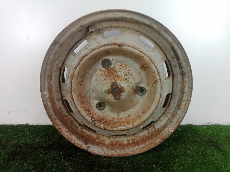 Recambio de llanta para renault 6 1.1 referencia OEM IAM R13-3TORNILLOS-ANCHOLLANTA4.5 ACERO R13