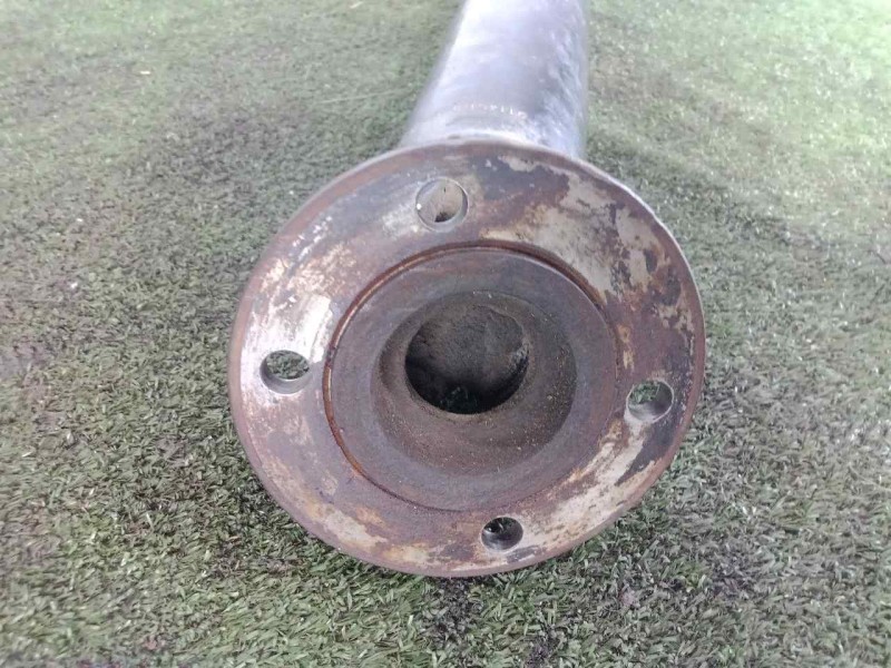 Recambio de transmision central para opel frontera a 2.0 referencia OEM IAM SINREFERENCIA L1060MM TRASERA