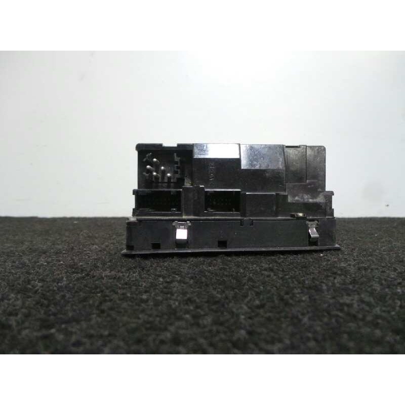 Recambio de mando elevalunas delantero izquierdo para bmw serie 5 berlina (e39) 3.0 24v turbodiesel cat referencia OEM IAM  4 BO