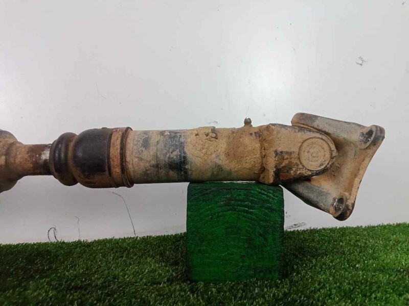 Recambio de transmision central delantera para nissan pick-up (d22) 2.5 turbodiesel referencia OEM IAM SINREFERENCIA DELANTERA L