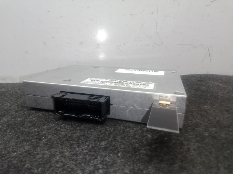 Recambio de modulo electronico para seat exeo (3r2) 2.0 tdi referencia OEM IAM 8P0862335S - 8P0862335AA  BLUETOOTH