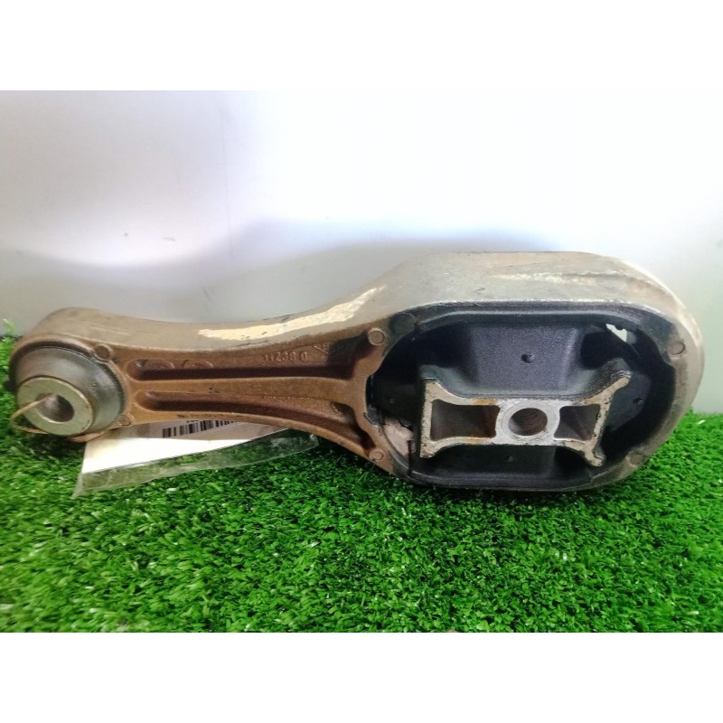 Recambio de soporte motor trasero para renault megane iii sport tourer 1.5 dci diesel fap referencia OEM IAM NOTIENEREFERENCIA N