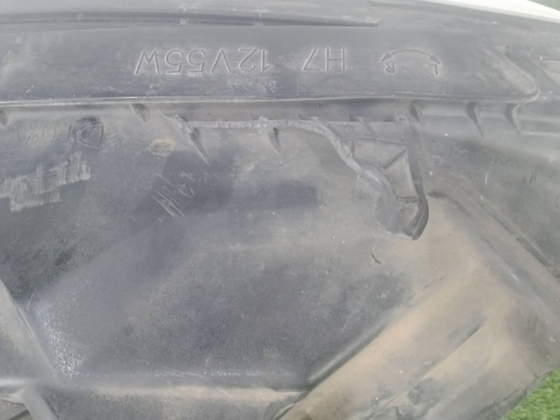 Recambio de faro derecho para kia sorento i (jc) 2.5 crdi referencia OEM IAM SIN REFERENCIA H7 002-06