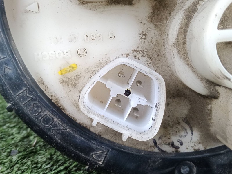 Recambio de aforador para toyota avensis (_t25_) 2.0 (azt250_) referencia OEM IAM 058030F001 BOSCH 