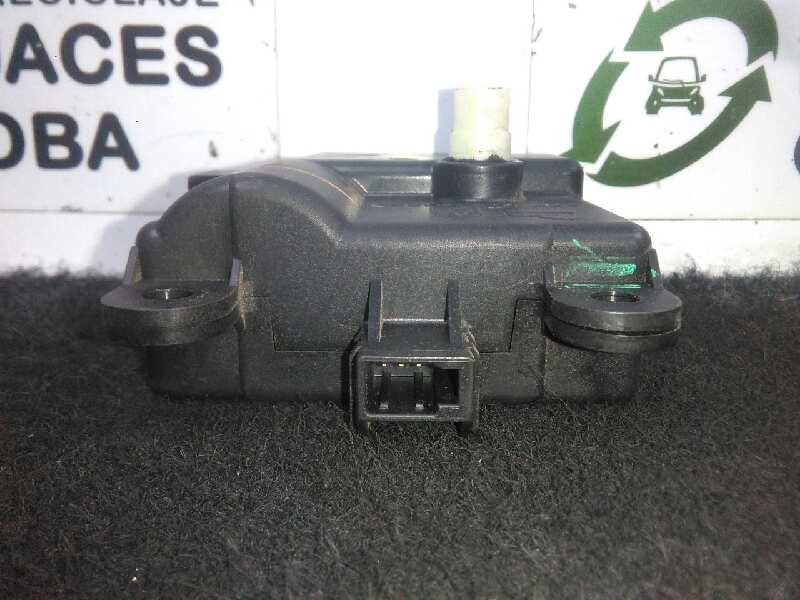 Recambio de motor trampilla calefaccion para renault laguna iii 2.0 dci diesel cat referencia OEM IAM 52410557-A24850A8400002-11