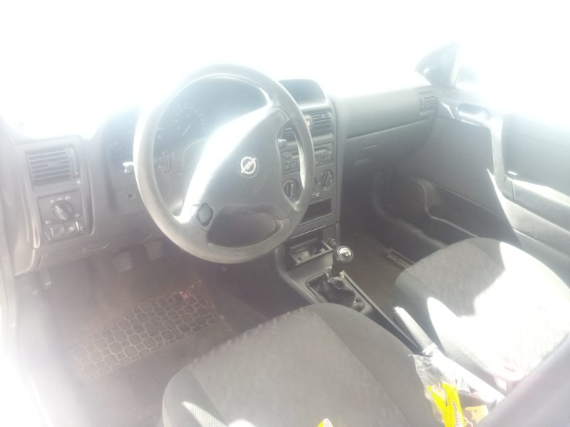 opel astra g hatchback (t98) del año 2025