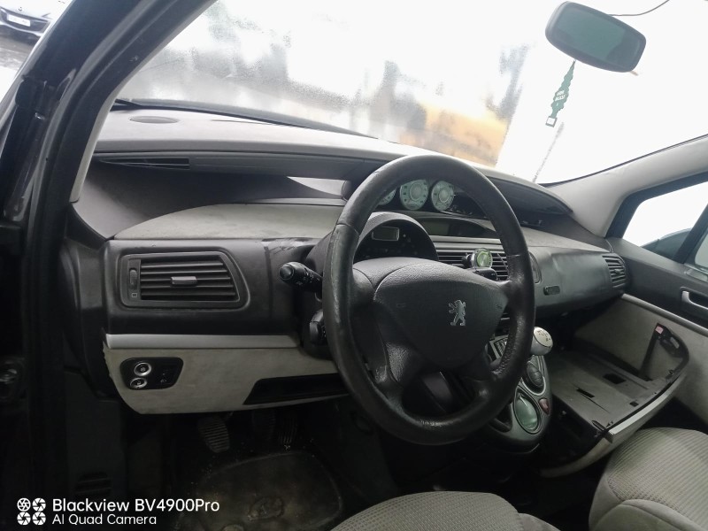 peugeot 807 (eb_) del año 2004