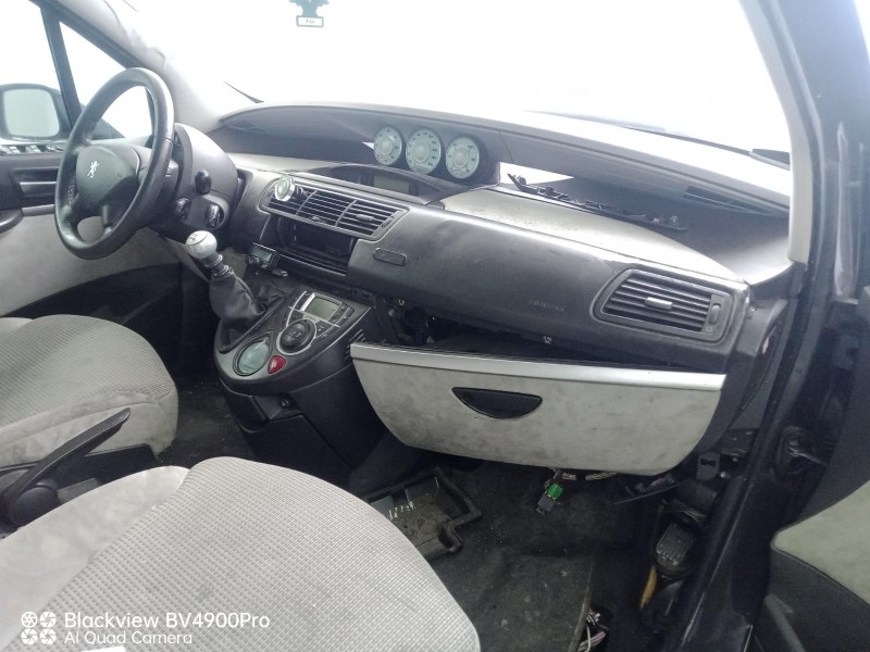 peugeot 807 (eb_) del año 2004