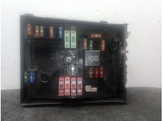 Recambio de caja reles / fusibles para volkswagen golf v (1k1) 1.9 tdi referencia OEM IAM 1K0937125A - 017181301  TYCO