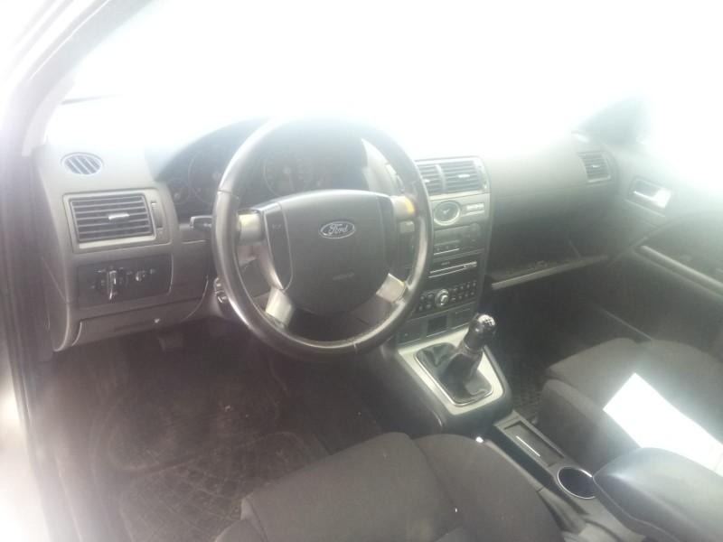 ford mondeo iii sedán (b4y) del año 2003