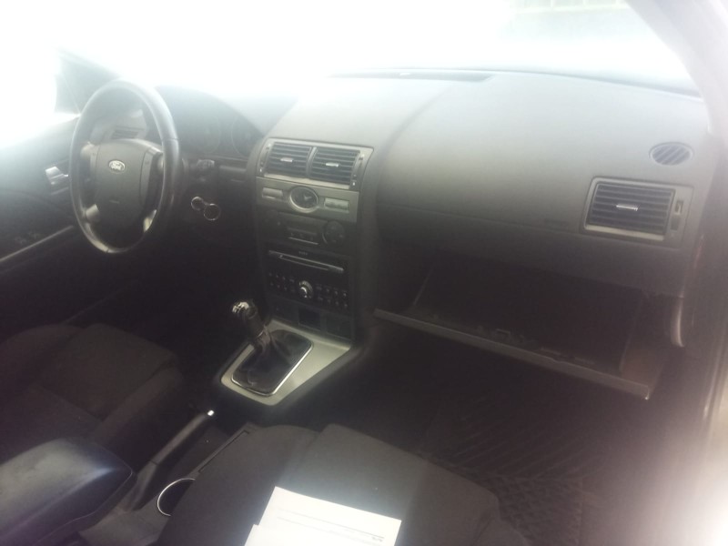 ford mondeo iii sedán (b4y) del año 2003