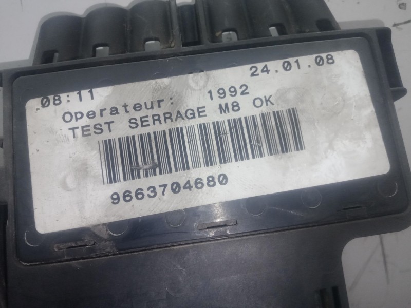 Recambio de caja reles / fusibles para peugeot 308 i (4a_, 4c_) 1.6 16v referencia OEM IAM 9663704680  