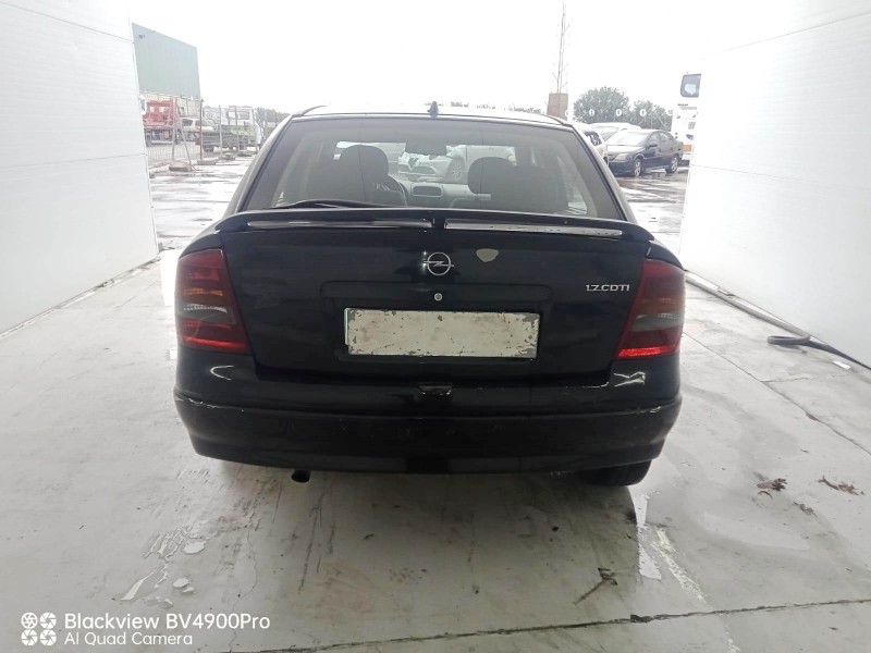 opel astra g hatchback (t98) del año 2004