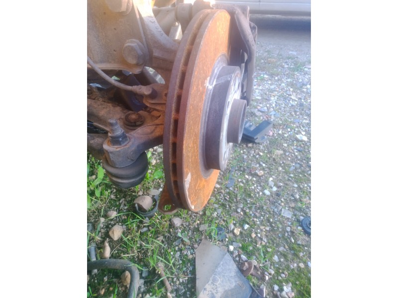 Recambio de disco freno delantero para renault kangoo (kc0/1_) 1.5 dci (kc07) referencia OEM IAM   