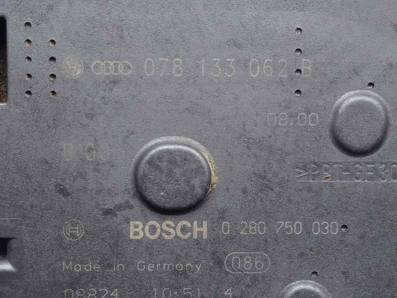 Recambio de caja mariposa para audi a6 avant (4b5) 2.4 v6 30v referencia OEM IAM 0280750030-078133062B  