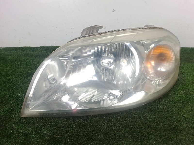 Recambio de faro izquierdo para chevrolet aveo / kalos sedán (t200) 1.4 referencia OEM IAM   06-11