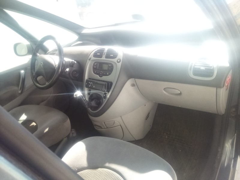 citroën xsara picasso (n68) del año 2009