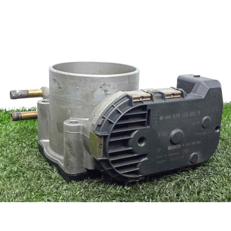 Recambio de caja mariposa para audi a6 avant (4b5) 2.4 v6 30v referencia OEM IAM 0280750030-078133062B  