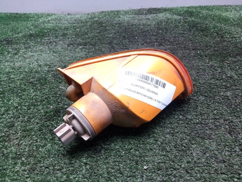 Recambio de piloto delantero izquierdo para ford focus berlina (cak) 1.8 tddi turbodiesel cat referencia OEM IAM XS4X13369A 99-0