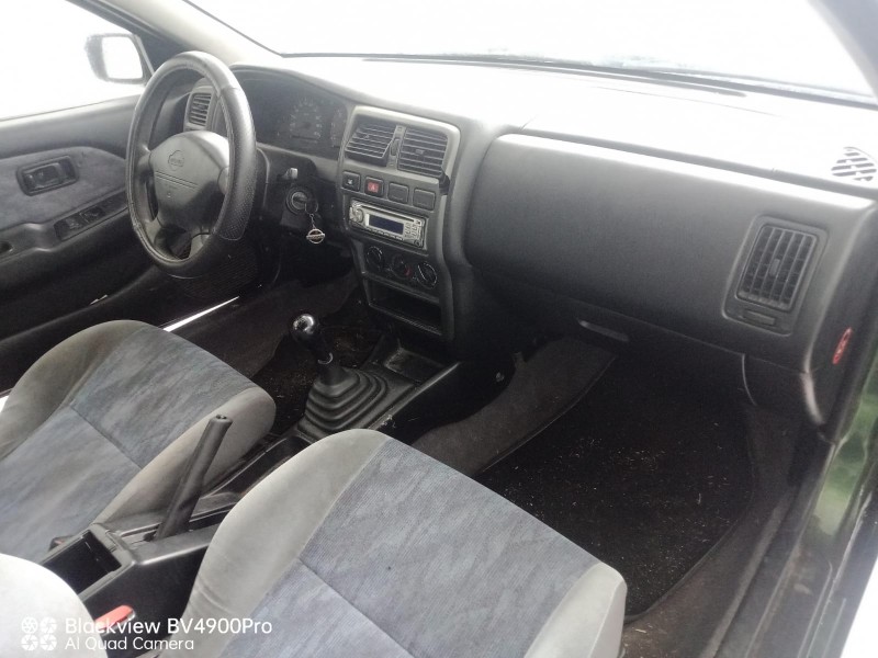 nissan almera i (n15) del año 2000