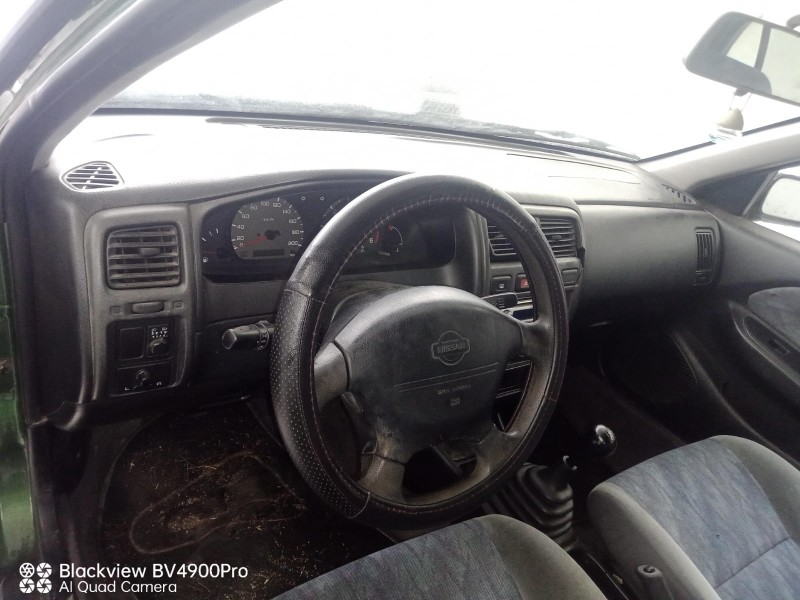 nissan almera i (n15) del año 2000