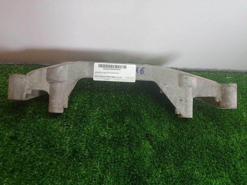 Recambio de soporte motor derecho para mini countryman (r60) 1.6 16v referencia OEM IAM 22116772032  