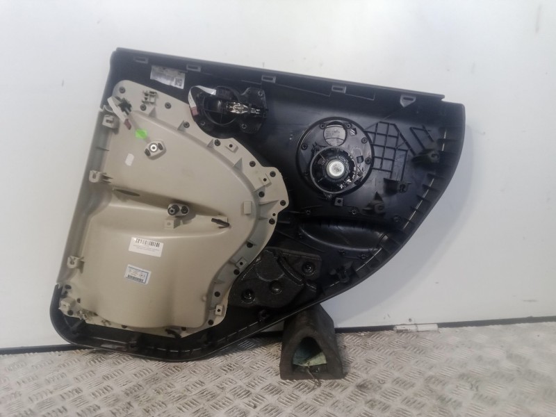 Recambio de guarnecido puerta trasera izquierda para mini mini countryman (r60) one d referencia OEM IAM NO TIENE LEVE ARAÑAZO 