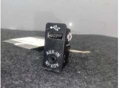 Recambio de interruptor para mini mini countryman (r60) one d referencia OEM IAM 169594 CONECTOR USB/AUXILIAR - 6 PINES 