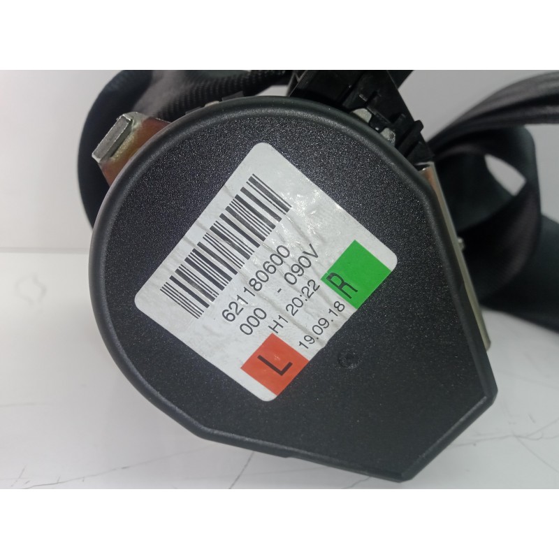 Recambio de cinturon seguridad trasero derecho para seat leon (5f1) 2.0 16v tsi referencia OEM IAM 621180600  