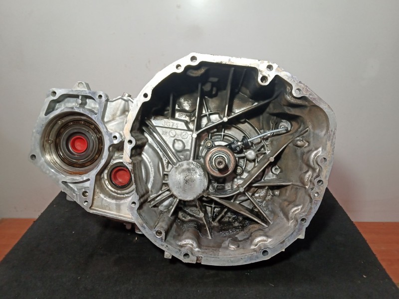 Recambio de caja cambios para nissan x-trail ii (t31) 2.0 dci 4x4 referencia OEM IAM 3UB5B MANUAL 6.VELOCIDADES - 4X4 - 4WD
