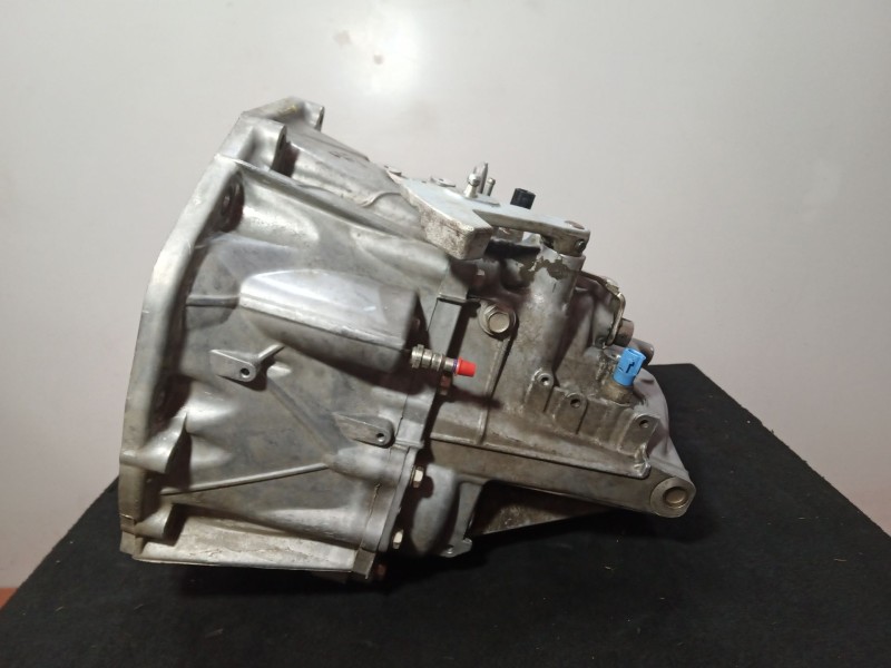 Recambio de caja cambios para nissan x-trail ii (t31) 2.0 dci 4x4 referencia OEM IAM 3UB5B MANUAL 6.VELOCIDADES - 4X4 - 4WD