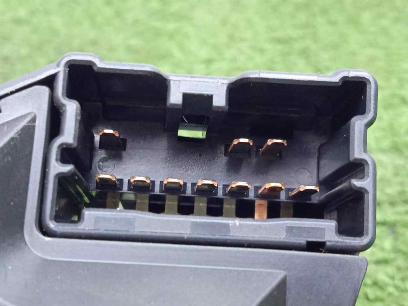 Recambio de mando limpia para nissan x-trail (t30) 2.2 16v turbodiesel cat referencia OEM IAM 255678H701  