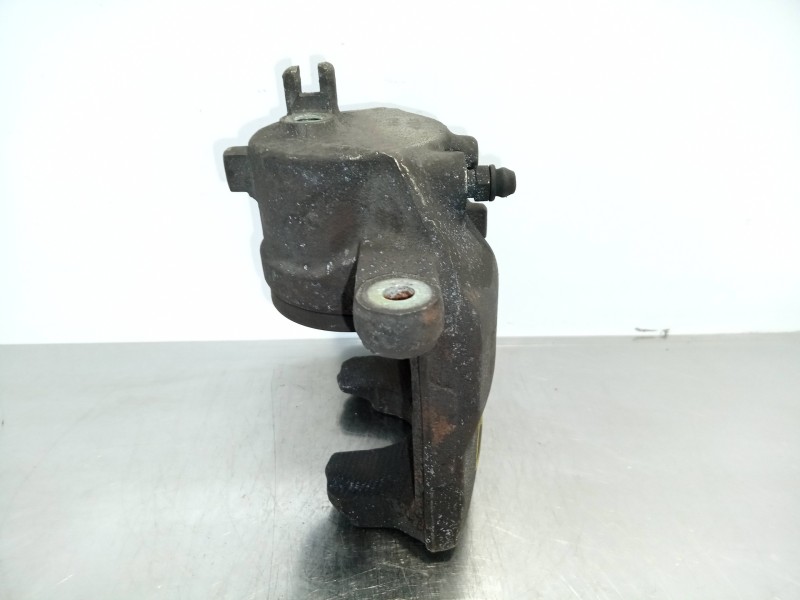 Recambio de pinza freno delantera derecha para nissan primera berlina (p12) 1.9 dci 8v referencia OEM IAM 25961-32073 LUCAS 2596