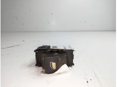 Recambio de mando elevalunas trasero izquierdo para citroën c4 berlina 1.6 16v hdi referencia OEM IAM   