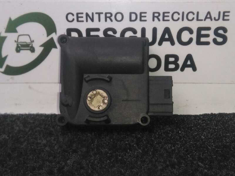 Recambio de motor trampilla calefaccion para audi a6 berlina (4f2) 2.0 tdi referencia OEM IAM 0132801359 - 4F0820511A  