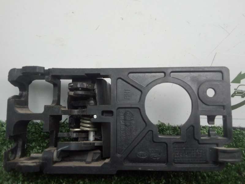Recambio de maneta interior delantera derecha para hyundai i10 1.1 12v cat referencia OEM IAM 826230X000  