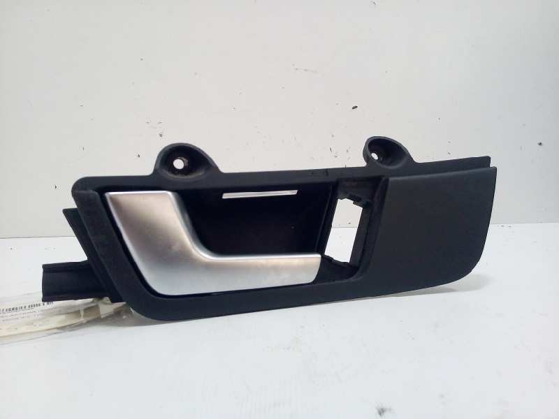 Recambio de maneta interior delantera izquierda para seat exeo berlina (3r2) 2.0 tdi referencia OEM IAM 8E1837019  